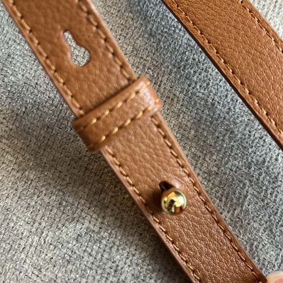 NWOT! Marc Jacobs Brown Pebbled Leather Gold Hardware Adjustable Strap - Picture 6 of 6